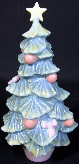 Porcelain Figural Lladro Group #6261 "Christmas Tr