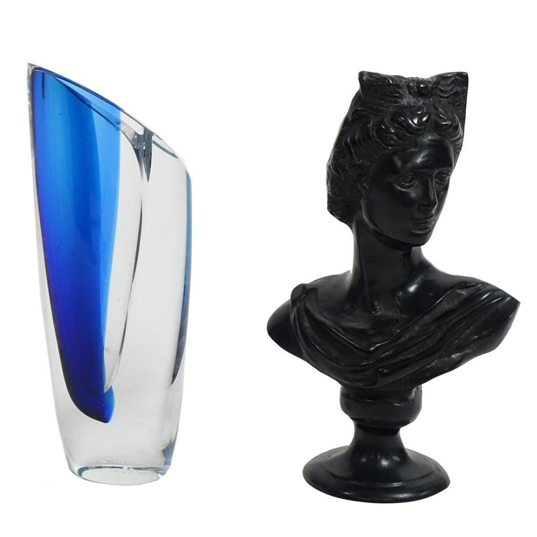 Two (2) Vintage Assorted Tableware (1 of 4)