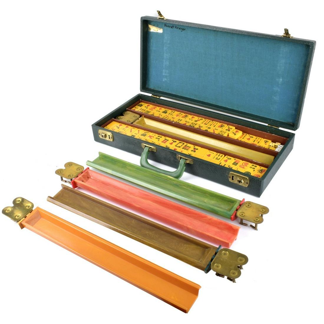 Vintage Chinese Mahjong Set (1 of 3)