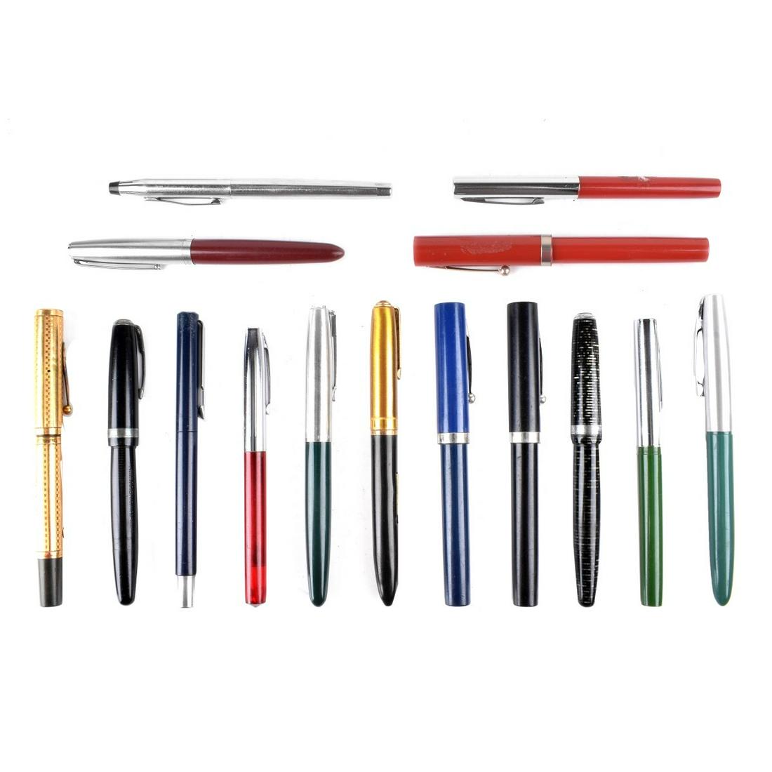 Fifteen Vintage Fountain Pens (1 of 2)