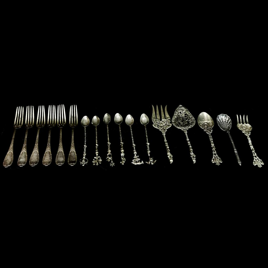 Seventeen (17) Vintage Silverplated Items (1 of 3)