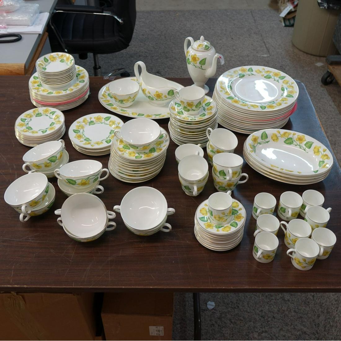 (133) Pc. Wedgwood "Kingcup" Dinnerware (1 of 5)