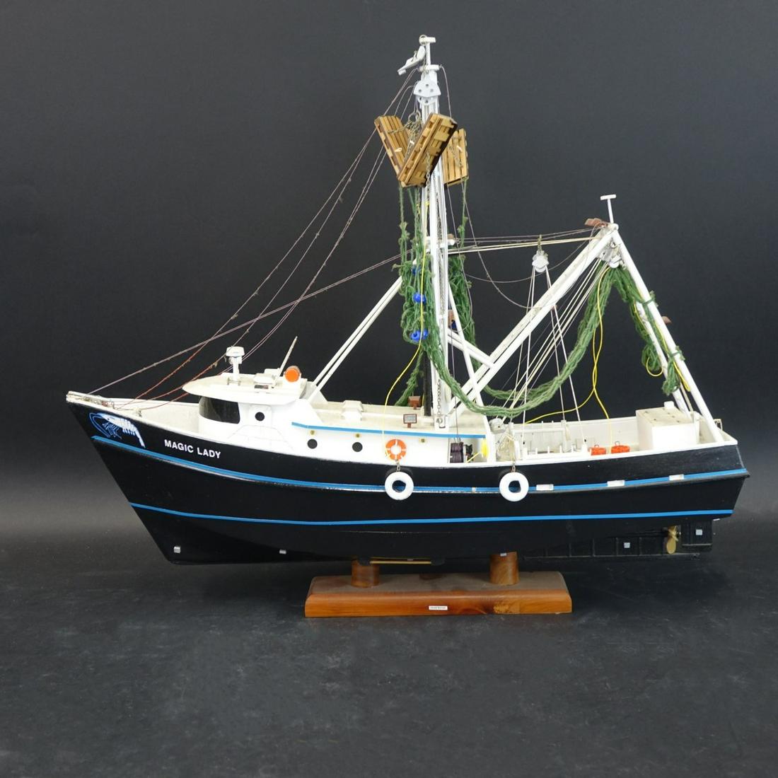 Vintage Magic Lady Model Boat (1 of 3)