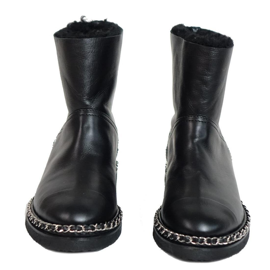 Chanel Cap Toe Winter Boots (1 of 4)