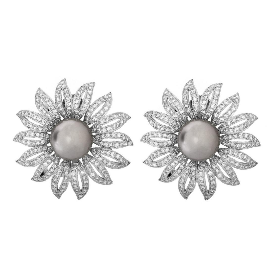 Diamond, Pearl and 18K Earrings: Approx.4.0 Carat TW Round Brilliant Cut Diamond, 12.5mm Tahitian Pearl and 18 Karat White Gold Earrings / Brooches. Diamonds H color, VS2 clarity. Pearls with good luster and polish. Earrings measure 