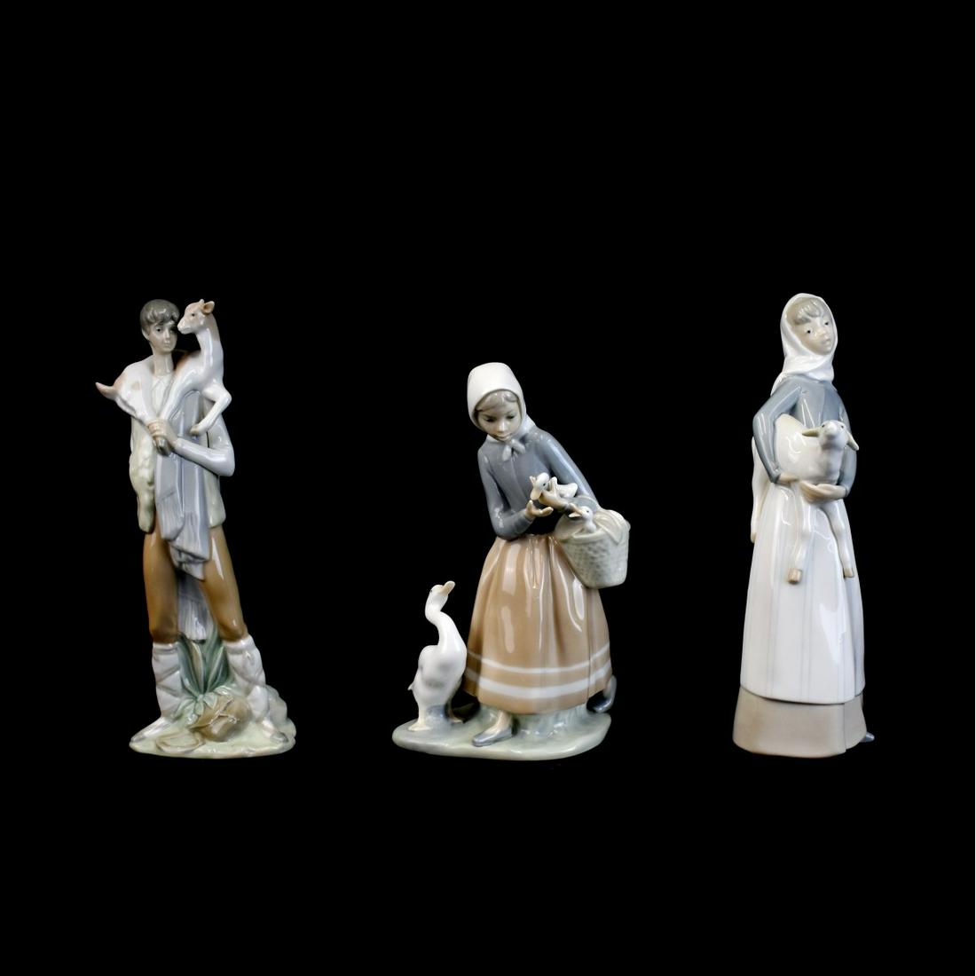 Lladro Porcelain Figurines (1 of 6)