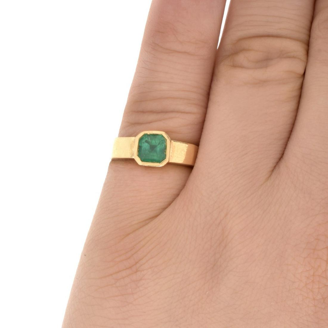 Emerald and 18K Ring (1 of 7)