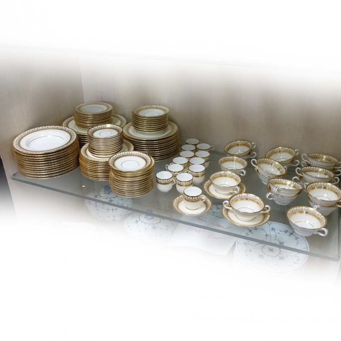 Minton Dinner Service (1 of 6)