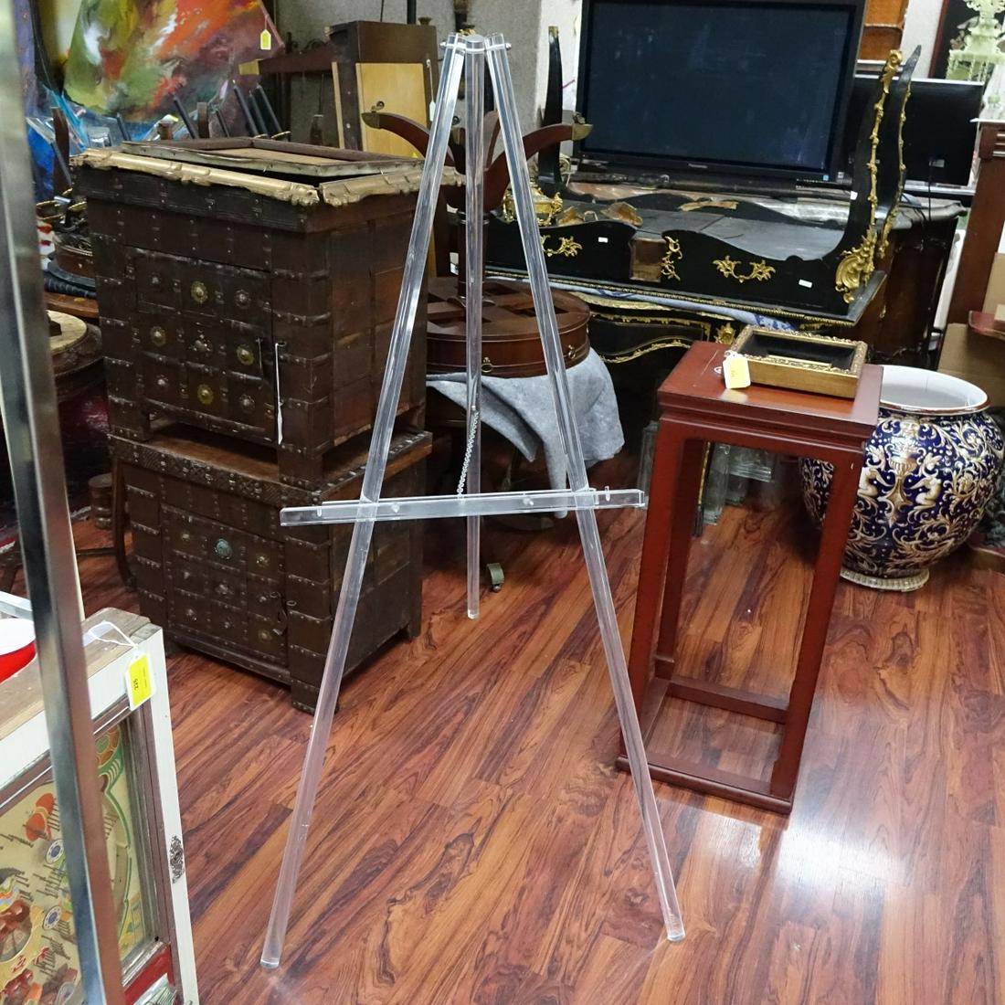 Lucite Easel (1 of 2)