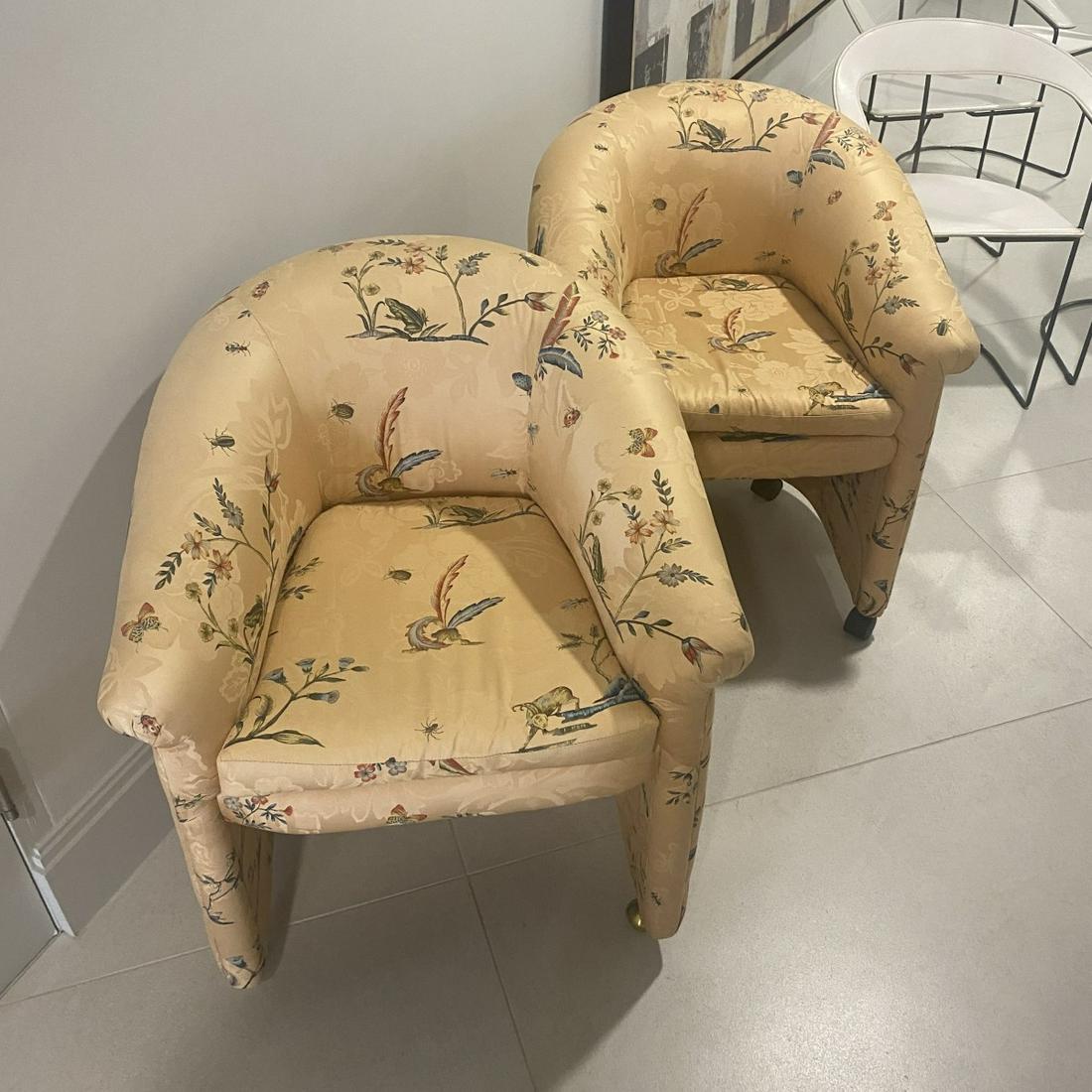 Barrel Chairs (1 of 6)