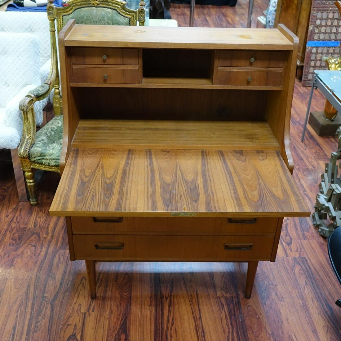 Maurice Villency Danish Modern Desk (1 of 3)