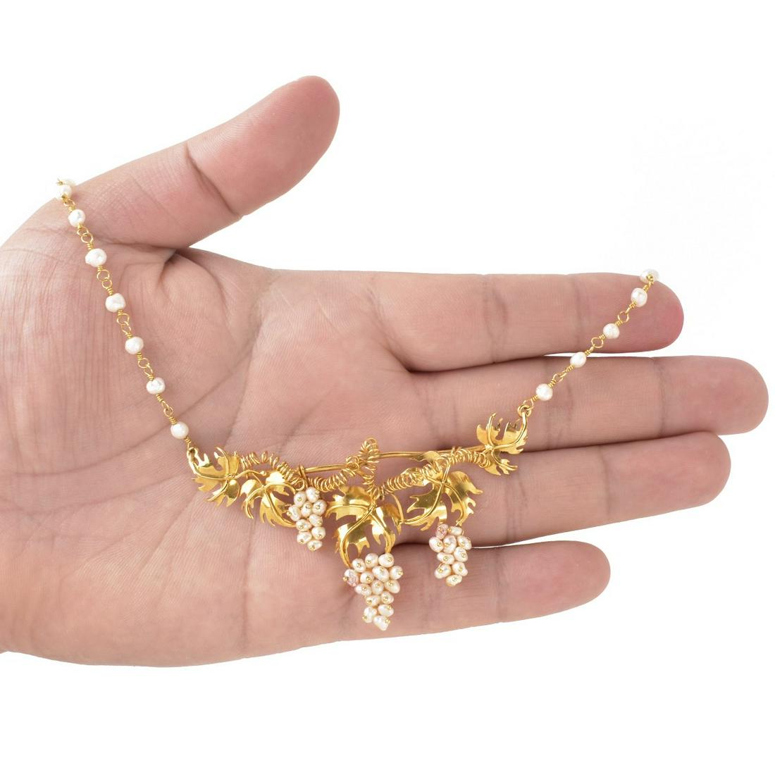 Pearl and 18K Necklace (1 of 3)