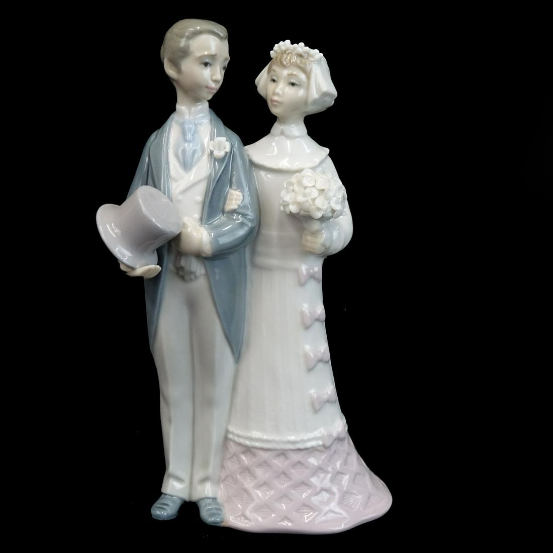 Lladro Figurine (1 of 5)