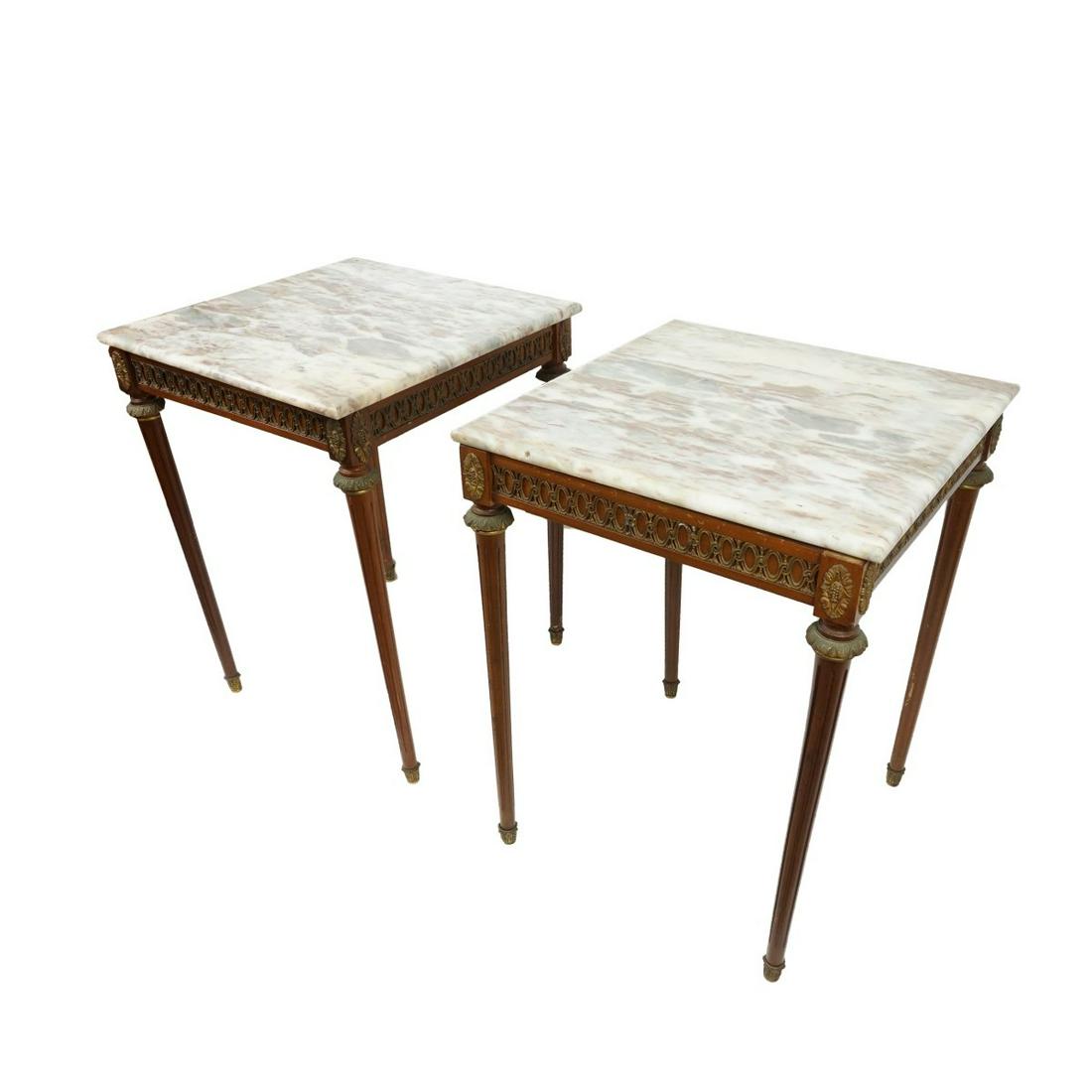 Pair of End Tables (1 of 2)