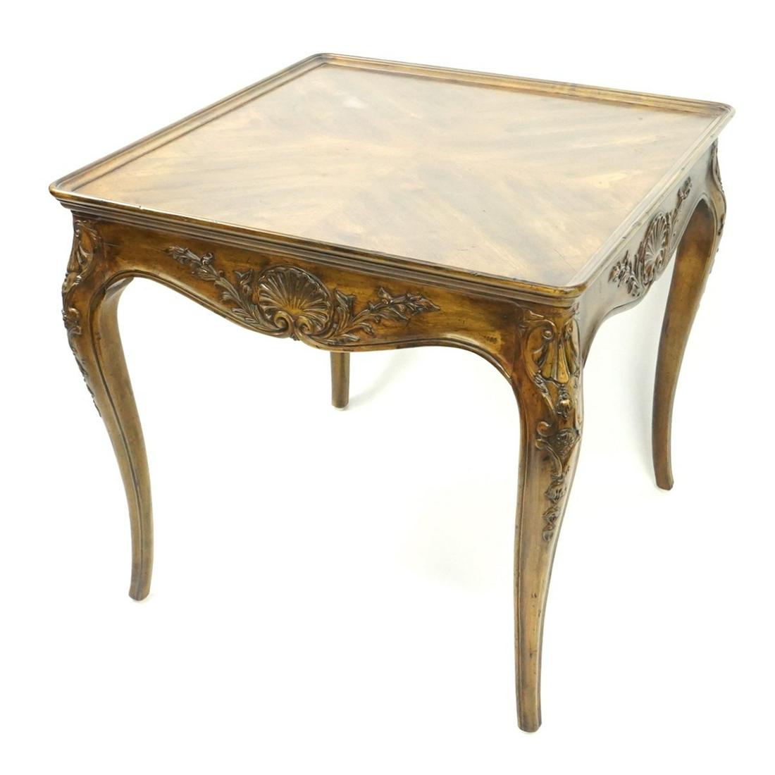 Henredon End Table (1 of 5)