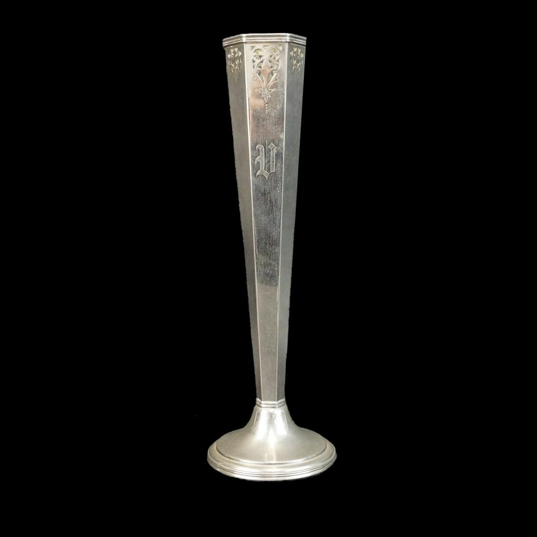 Pairpoint Vase (1 of 3)