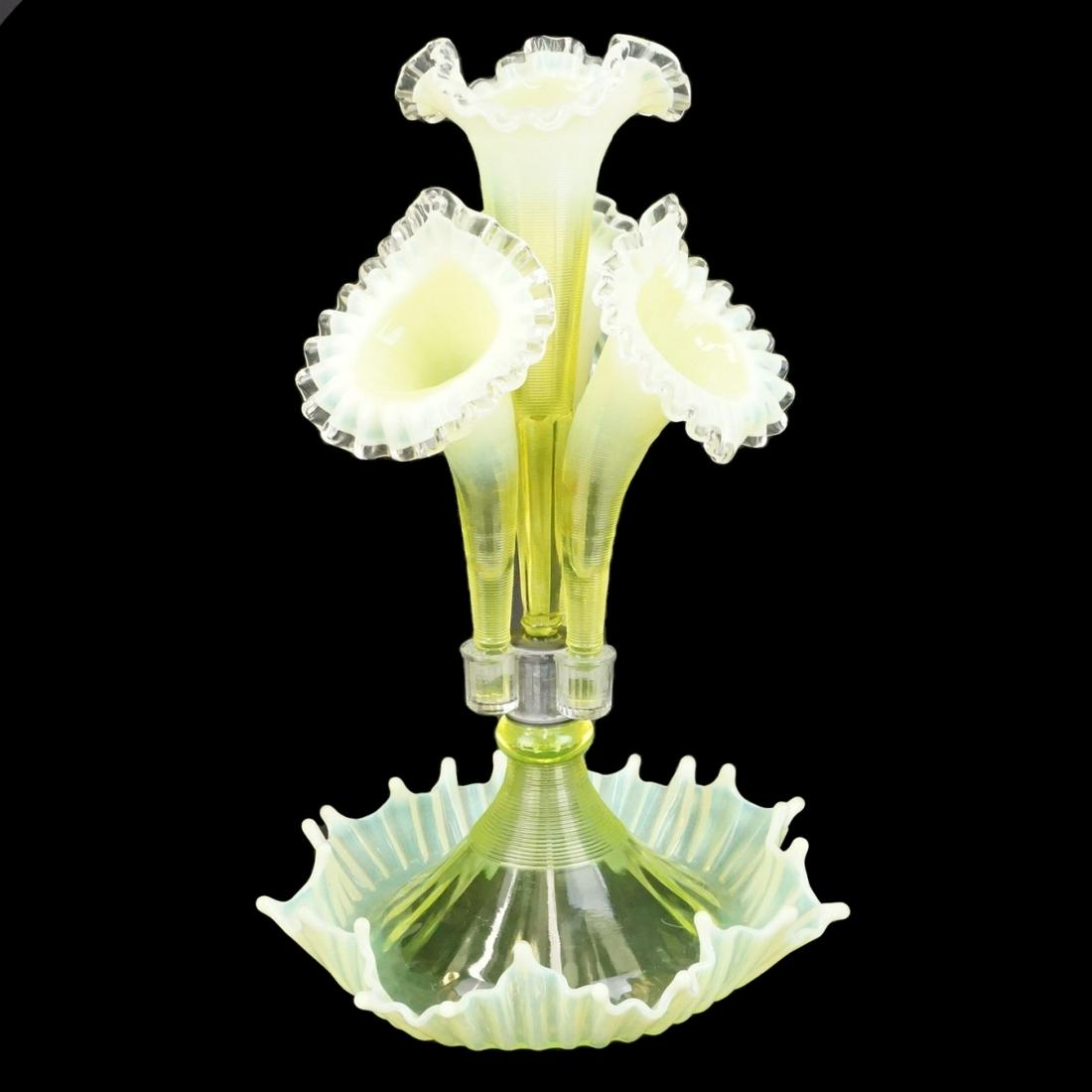 Vintage Glass Epergne (1 of 4)