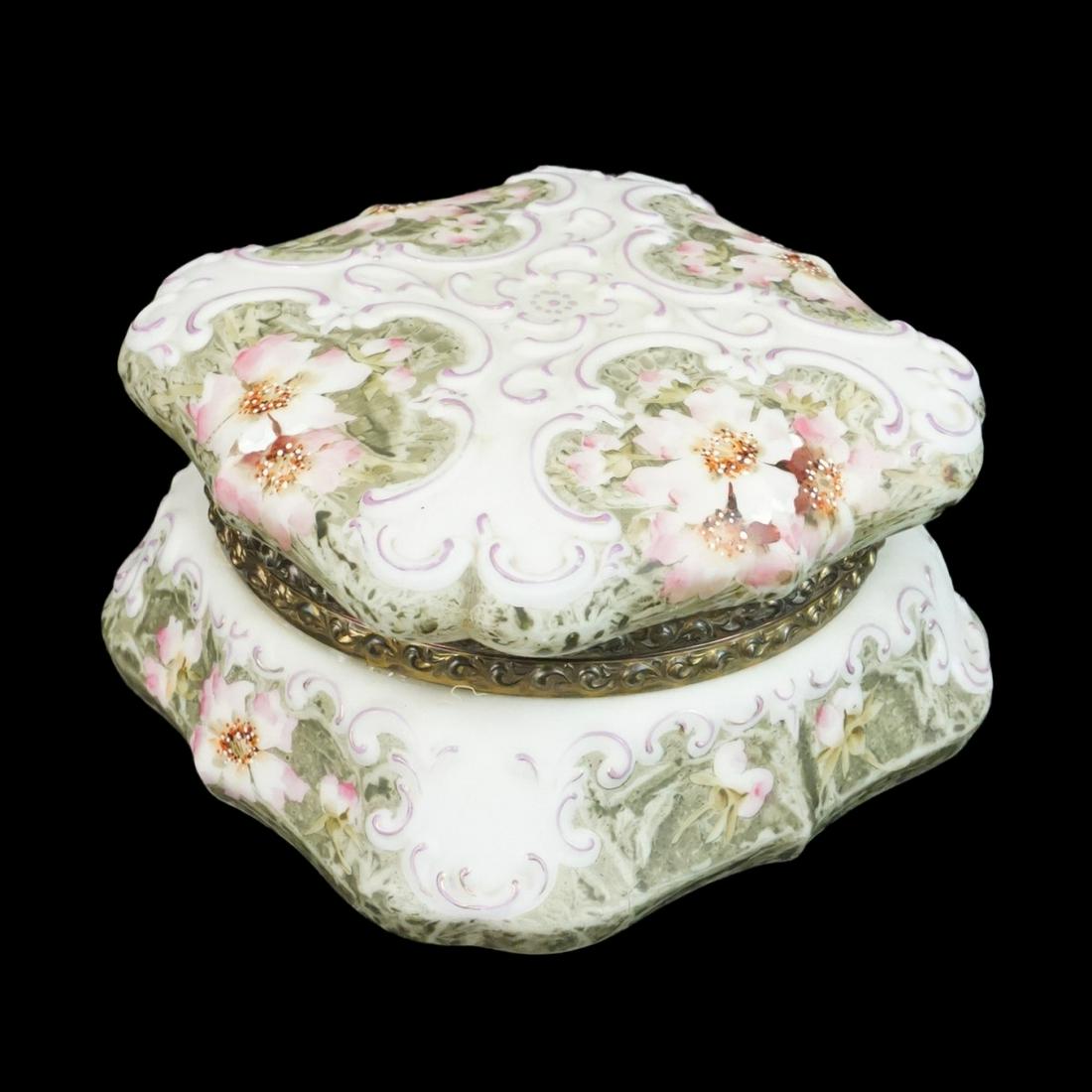 Wave Crest Dresser Box (1 of 3)