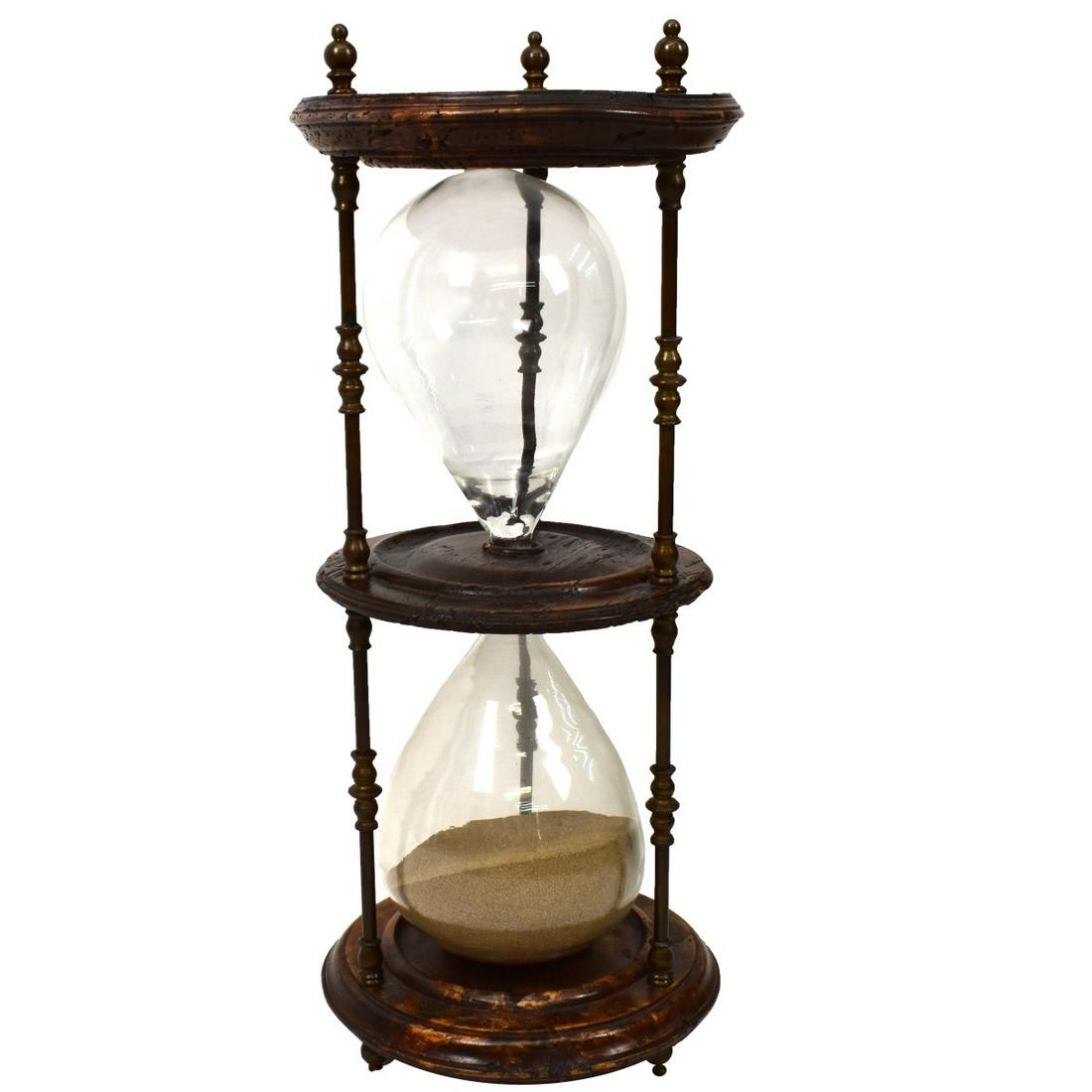 Victorian Style Hourglass (1 of 4)