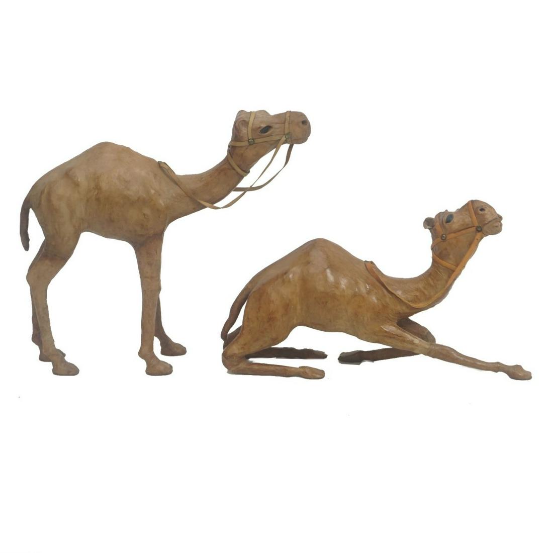 Camel Figures (1 of 3)
