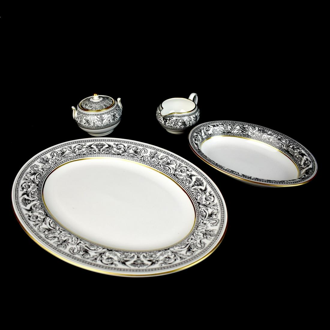 Wedgwood Tableware (1 of 7)