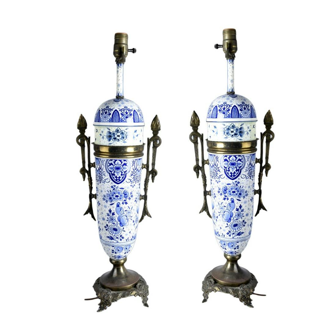 Delft Porcelain Lamps (1 of 5)