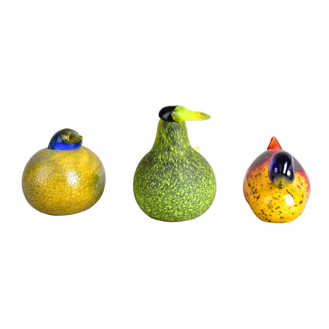 Three Vintage Art Glass Bird Figurines (1 of 7)