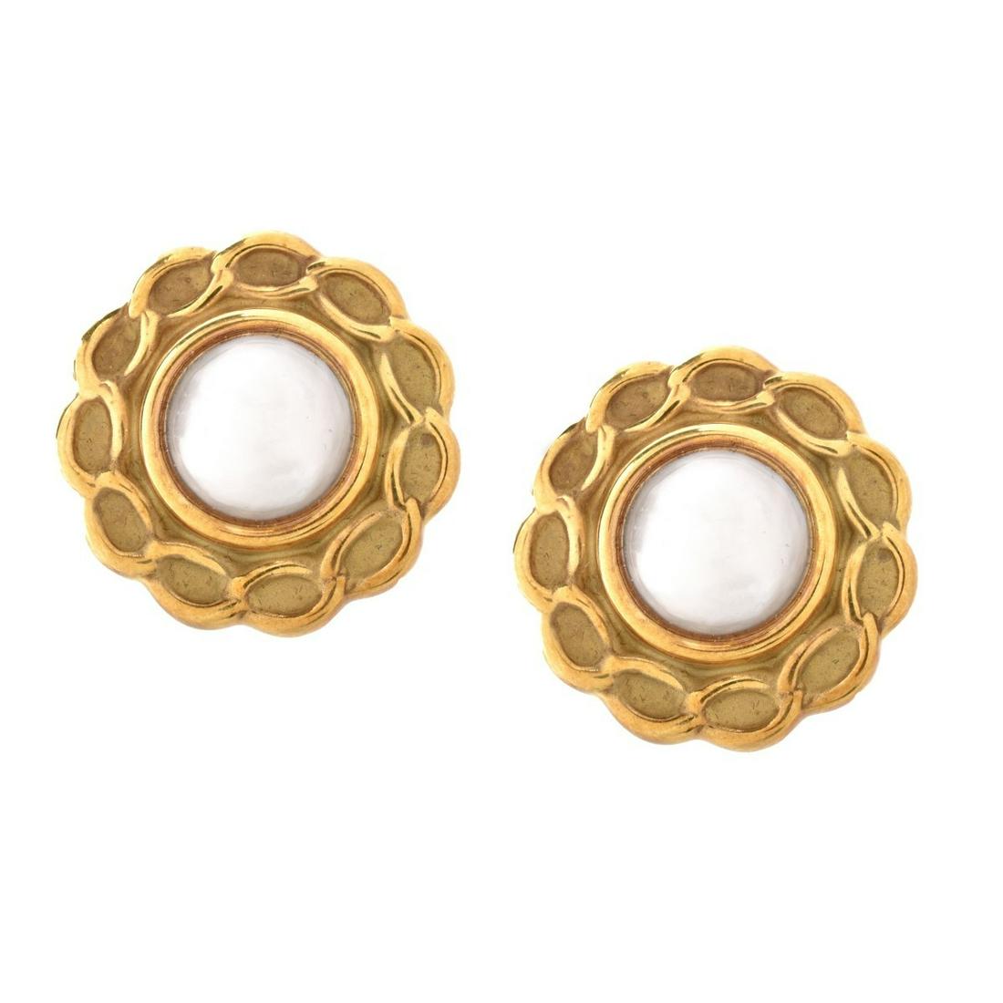 Pearl and 18K Earrings (1 of 5)