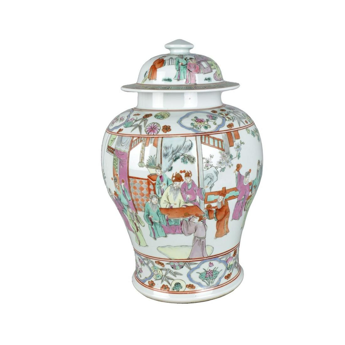 Large Chinese Porcelain Ginger Jar: Large Chinese Famille Rose Porcelain Ginger Jar. Unsigned. Measures 16-1/2" x 11". Estimate: $50.00 - $100.00 Domestic Shipping: Third party Condition: Good condition.