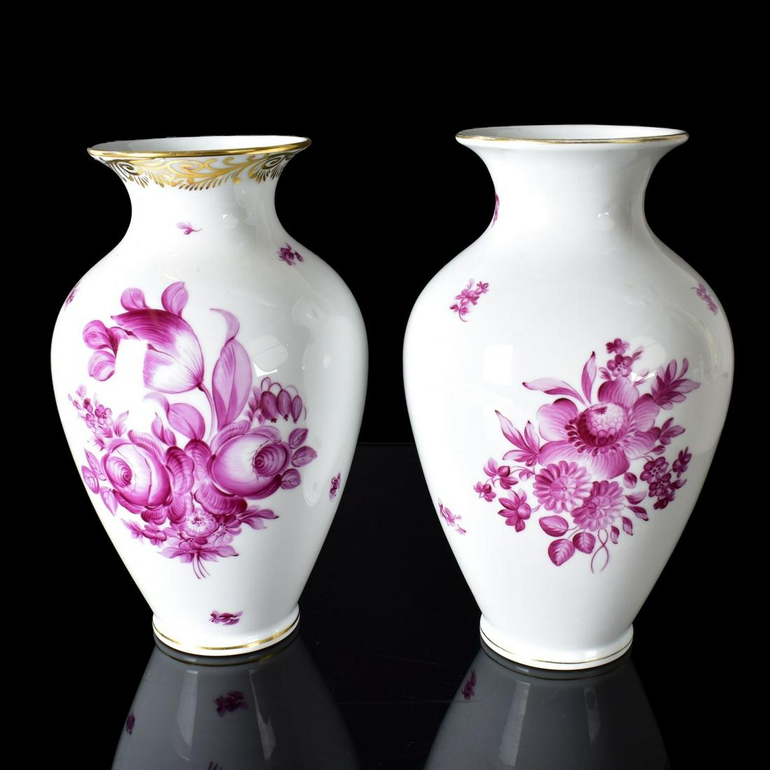 Two Herend Porcelain Vases (1 of 5)