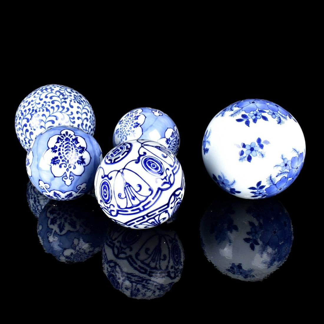 Ming Style Blue And White Porcelain Balls Auction