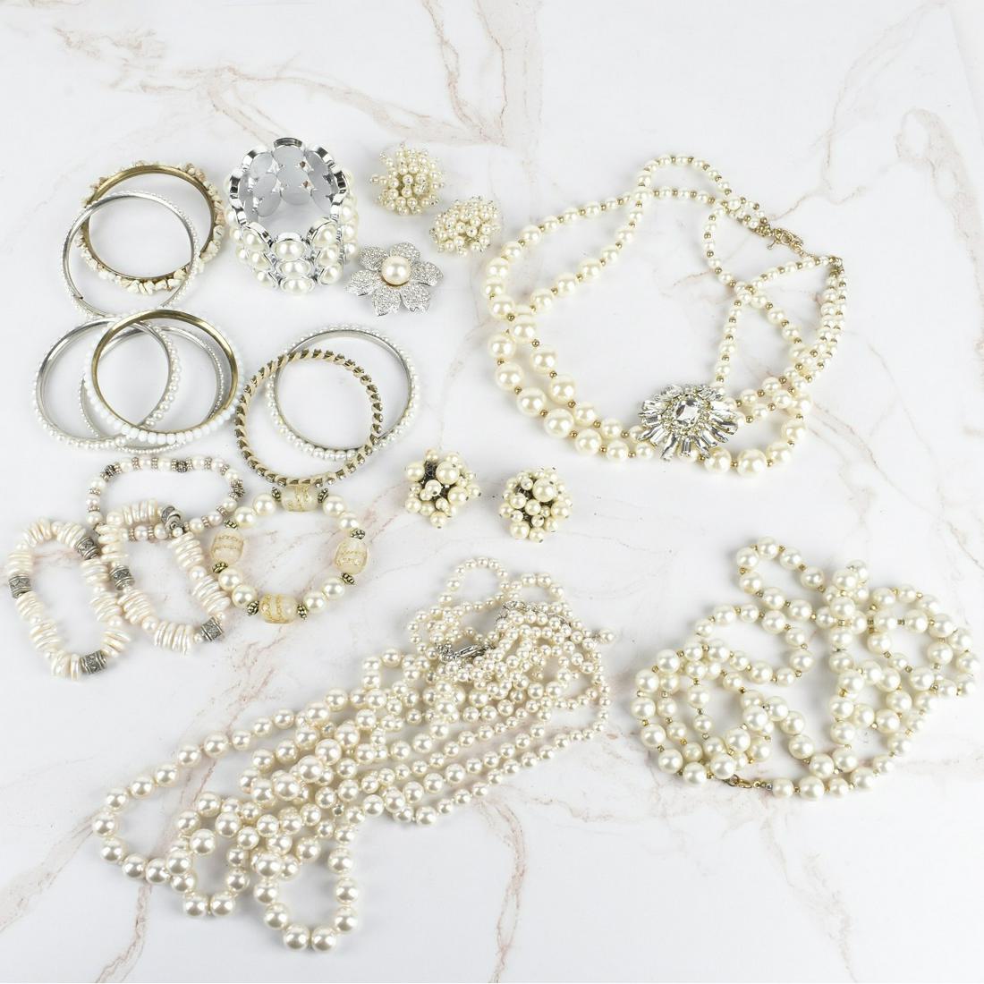 Costume Jewelry (1 of 3)
