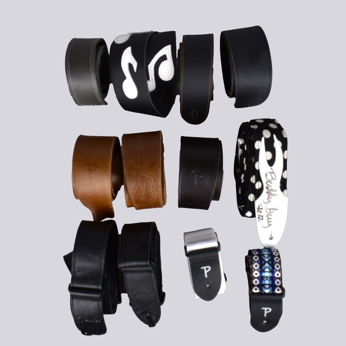 12 Assorted Guitar Straps (1 of 3)