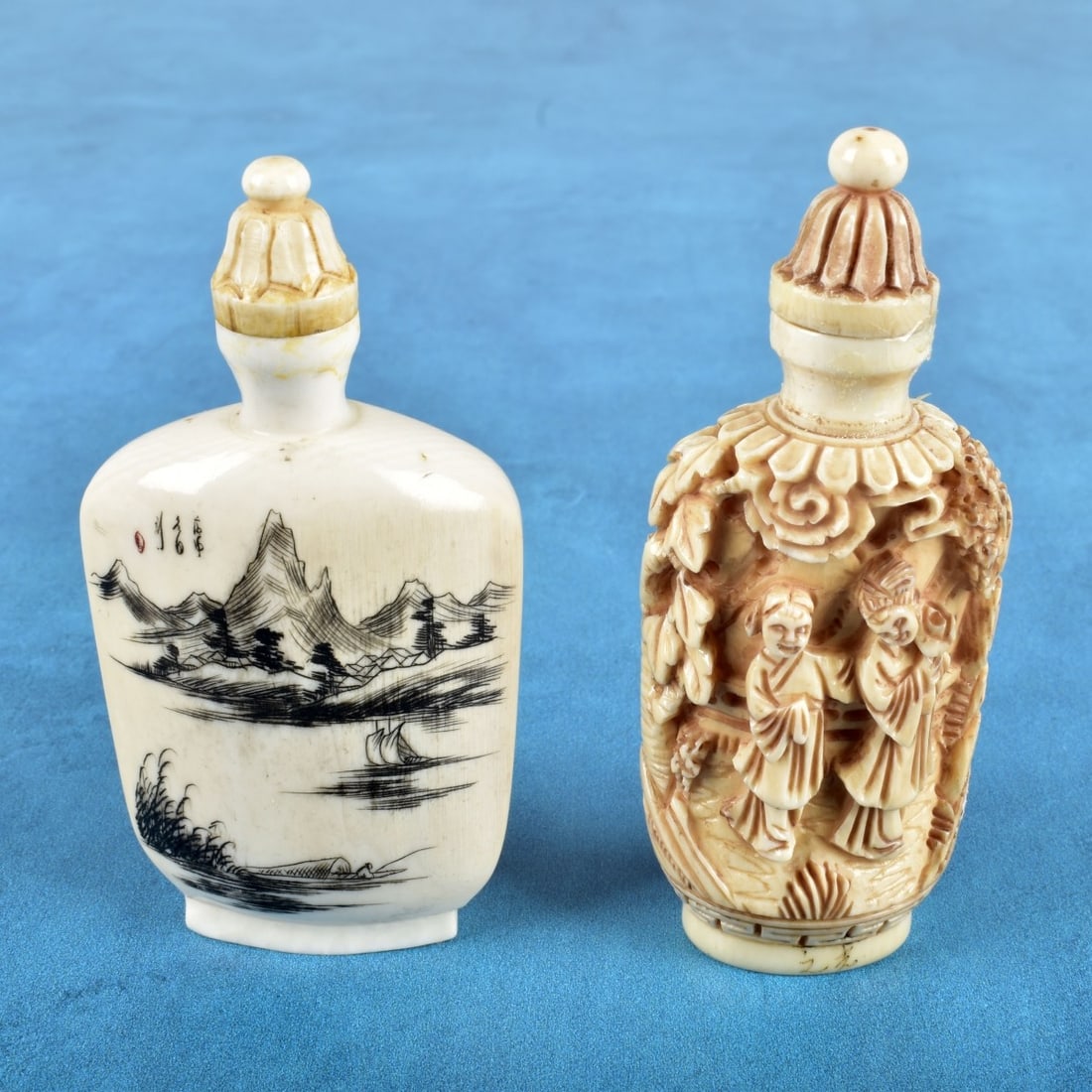 Two Antique Chinese Snuff Bottles (1 of 6)