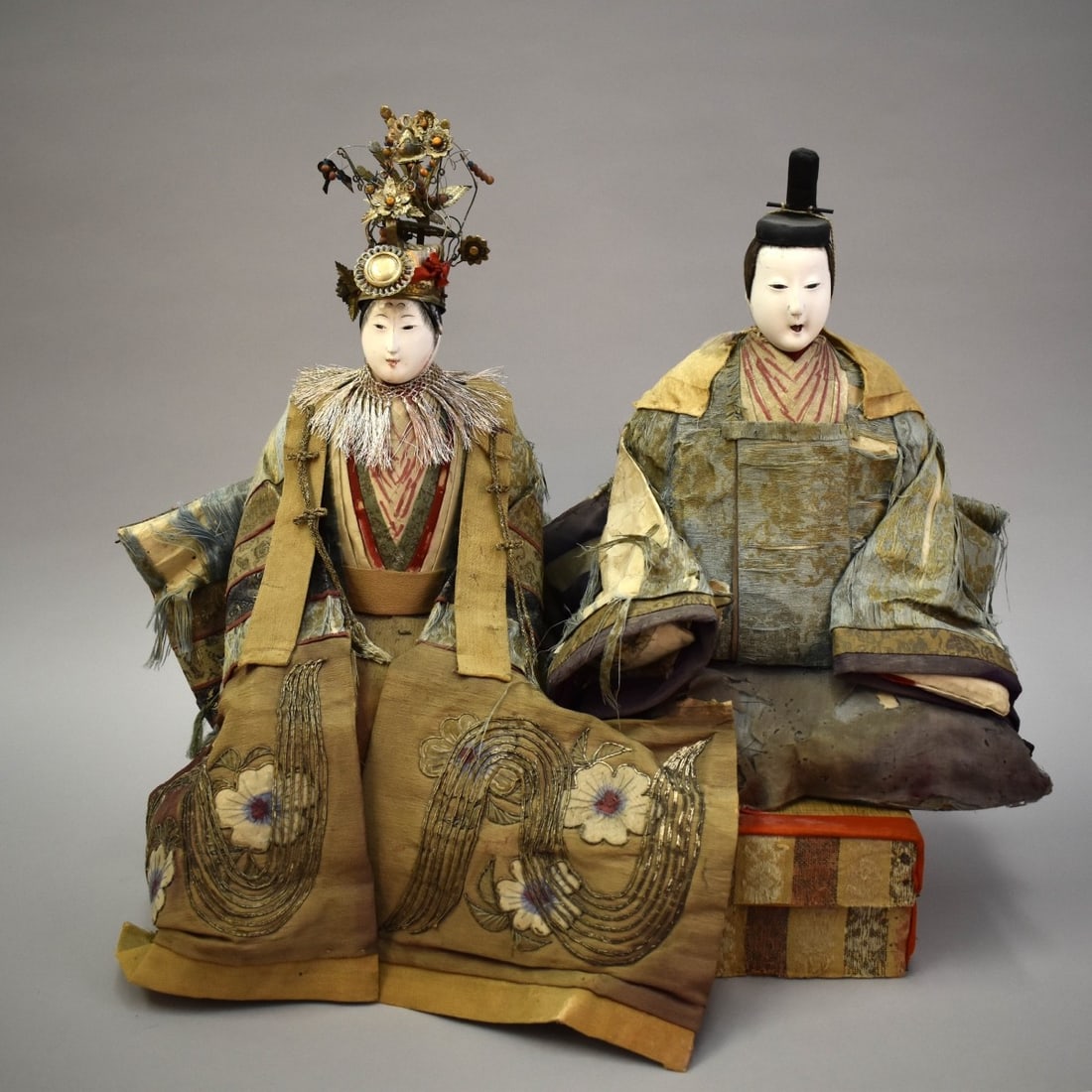 Antique Japanese Emperor and Empress Dolls (1 of 7)
