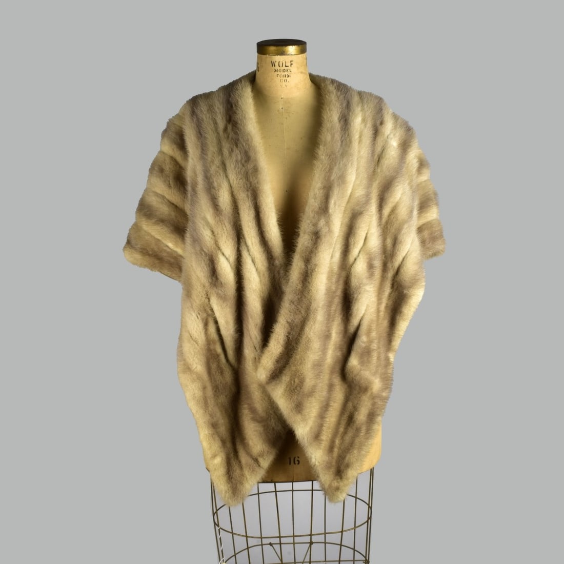 Natural Azurene Mink Stole (1 of 7)