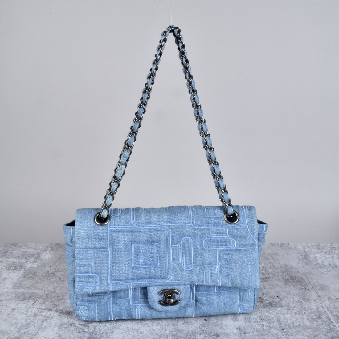 Chanel Timeless Classic Flap Bag (1 of 5)