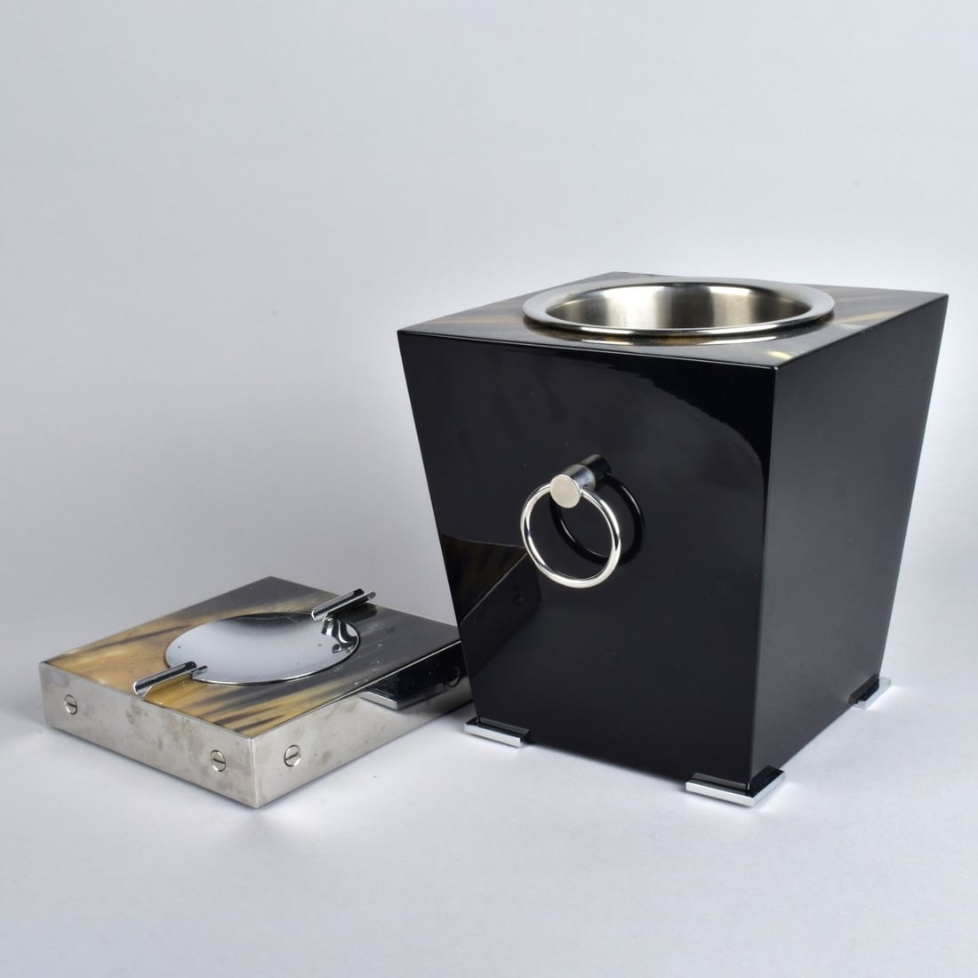 Two Arca Italian Tableware (1 of 5)