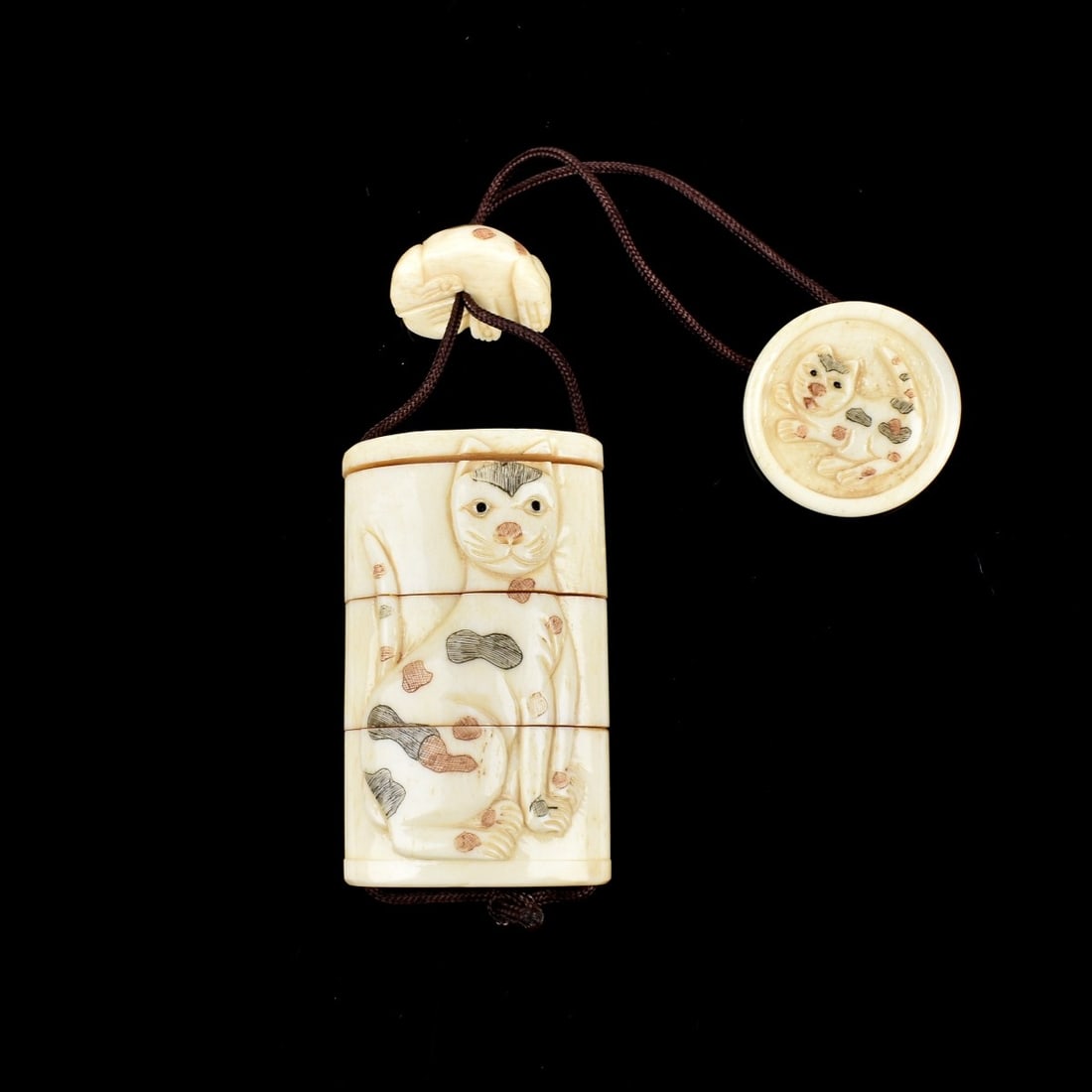 Antique Japanese Carved Enro: Antique Japanese Polychrome Carved Enro Pill Box. with Figural Beads. Unsigned. Measures 2-3/8" x 1-3/8". We Will Not Ship This Item Out of State of Florida. Anyone Having This Item Shipped Must Have