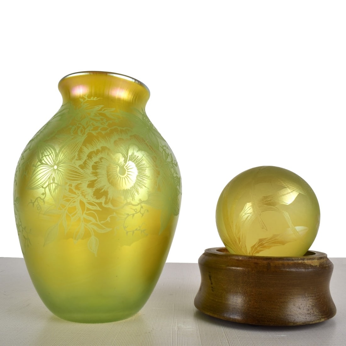 Two Orient & Flume Art Glass by Shura (1 of 7)