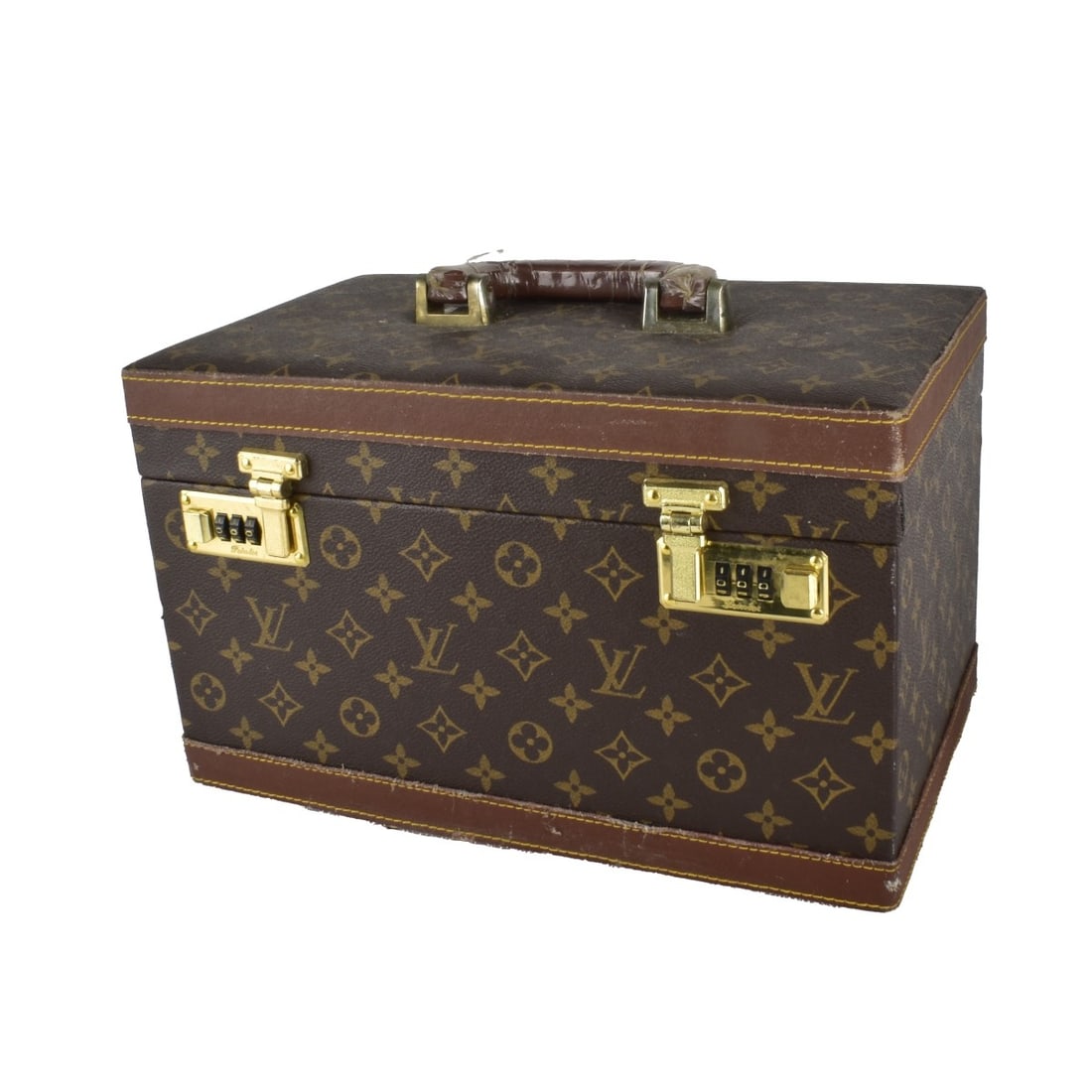 Faux Louis Vuitton Travel Case (1 of 9)