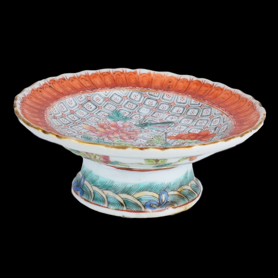Chinese Famille Rose Porcelain Dish: Antique Chinese Famille Rose Porcelain Footed Dish. Signed to base. Flowers and insect motif with intricate patterns. Measures 2-1/4" H x 5-1/2" Dia. Condition: Rubbing Estimate: $100.00 - $200.00 Dom