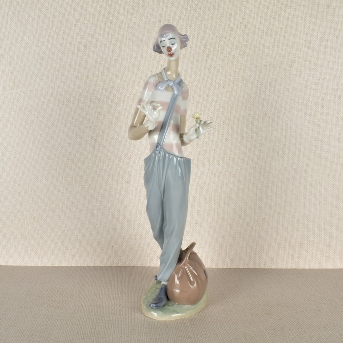 Lladro Clown Figurine (1 of 7)