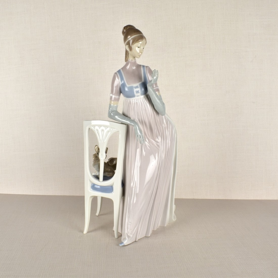 Large Lladro Porcelain Figurine (1 of 7)