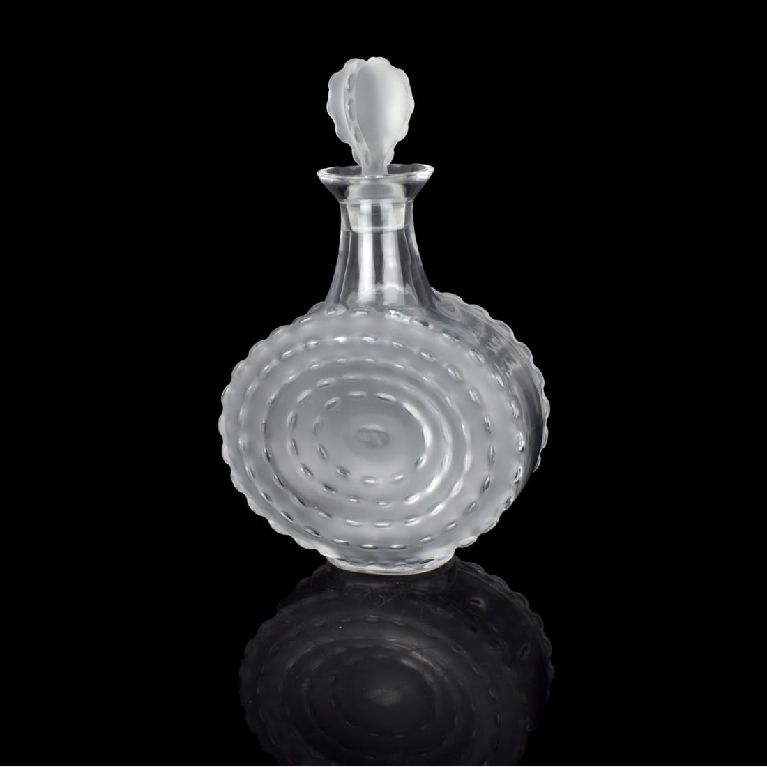 Lalique France "Parme" Crystal Decanter (1 of 4)