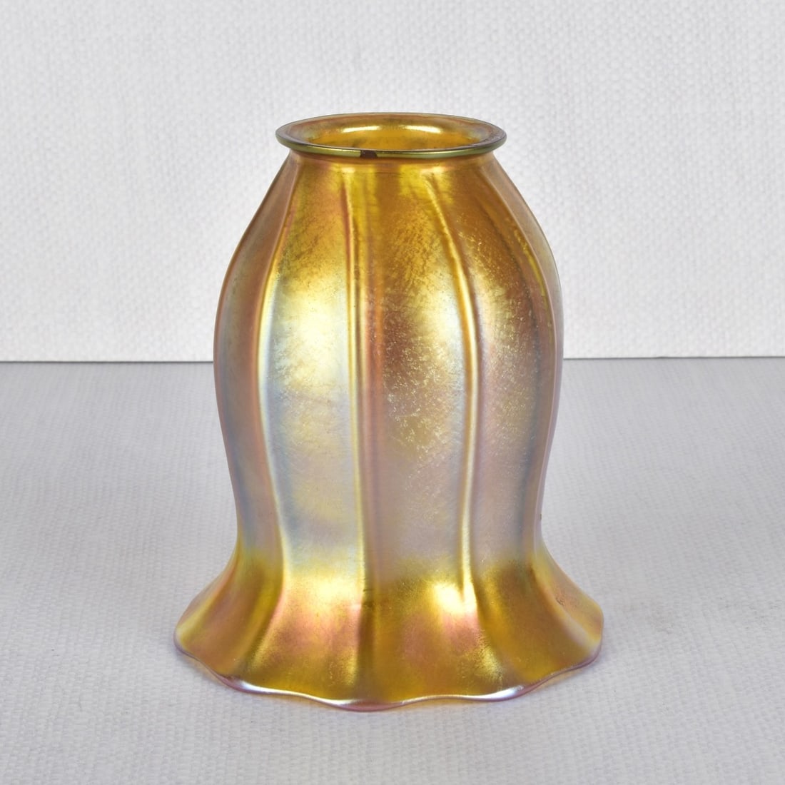 Gold Iridescent "Tulip" Art Glass Shade (1 of 5)