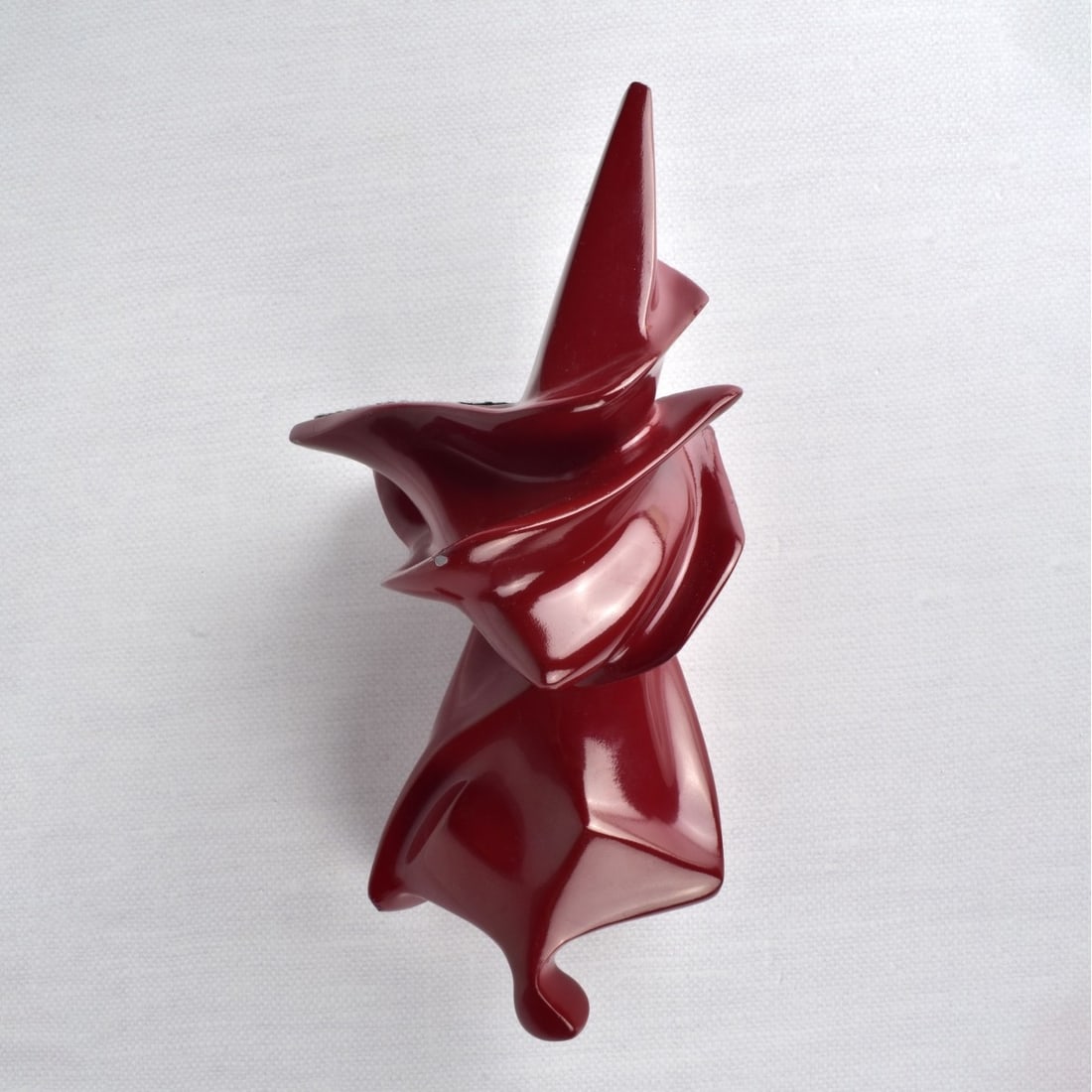 Abstract Aluminum Sitting Figurine: Abstract Aluminum Sitting Figurine. Measures: 14" H, 6" W, 7-1/2" D. Condition: Some scuffing, paint loss, blemish to the side. Estimate: $100.00 - $150.00 Domestic Shipping: $72.00