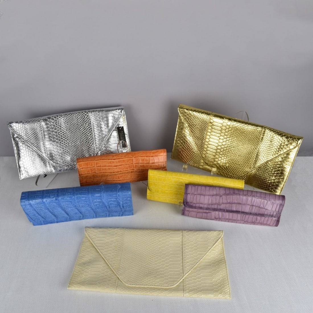 Collection Seven Designer Clutch Handbags (1 of 4)