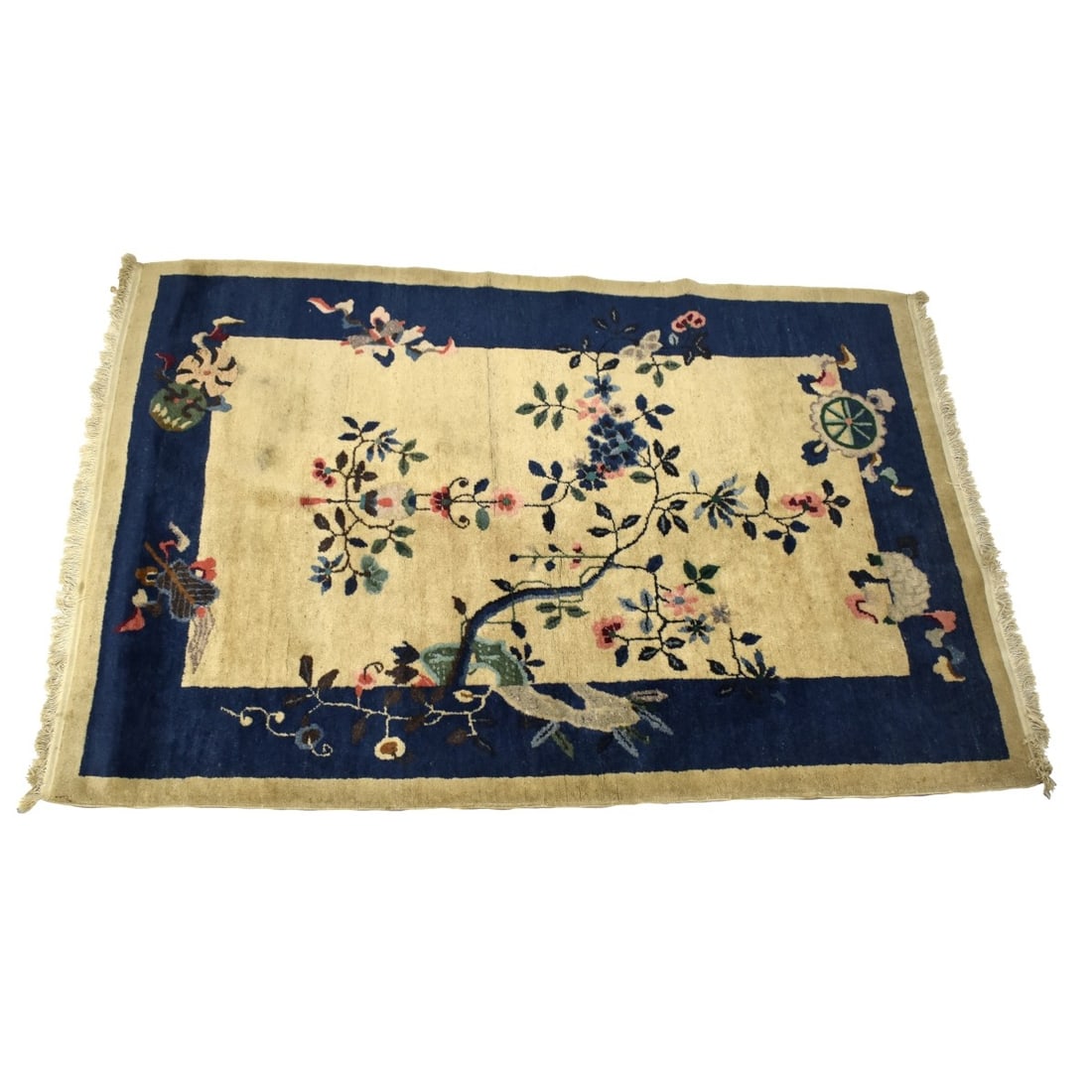 Vintage Chinese Art Deco Wool Rug: Vintage Chinese Art Deco Wool Rug. Measures: 70" X 49". Condition: Good vintage condition. Needs a good cleaning. Estimate: $100.00 - $300.00 Domestic Shipping: $85.00
