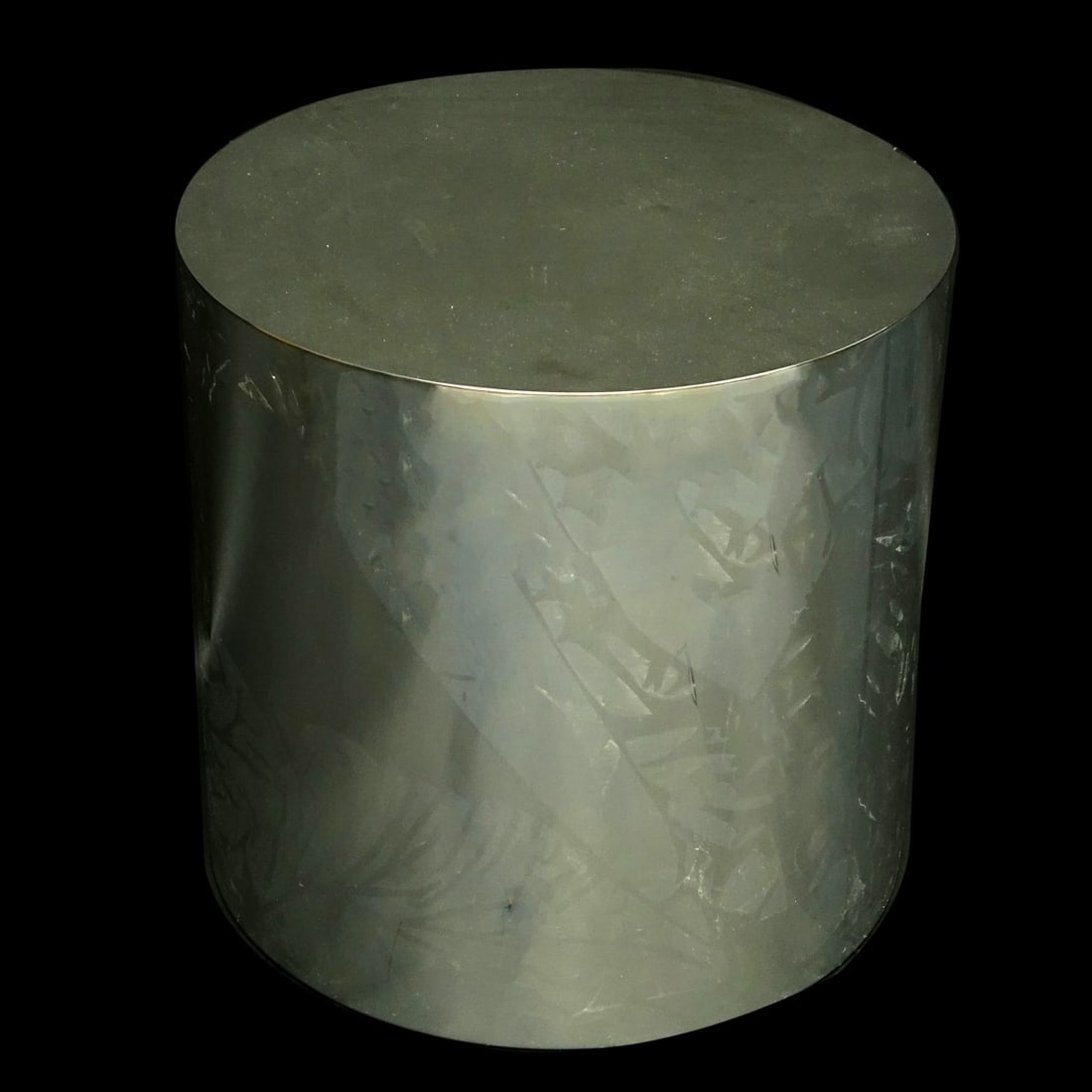 Habitat Chrome Drum Pedestal: Habitat Chrome Architect Drum Pedestal. Signed Habitat. Measures 17-3/4" H, 18-1/8" diameter. Condition: AS IS condition, marks from plastic wrap and finger prints. Estimate: $100.00 - $150.00 Domesti